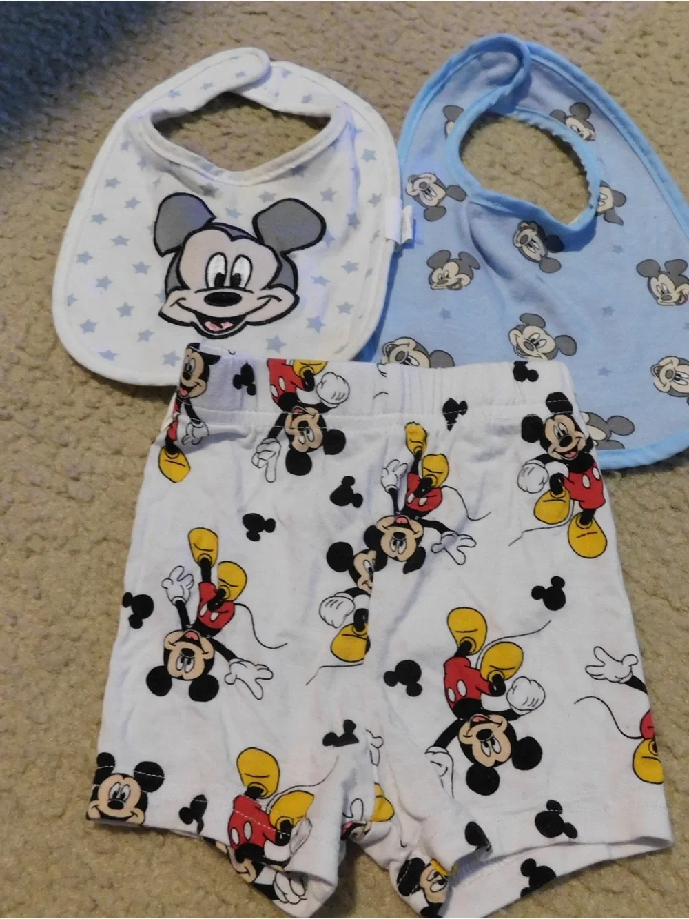 Disney Baby Blue, White & Gray Mickey Bib Set - 3 Pack + free disney shorts 12M